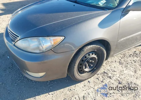 2005 Toyota Camry Xle из США, поврежденный, VIN 4T1BE30K15U571747